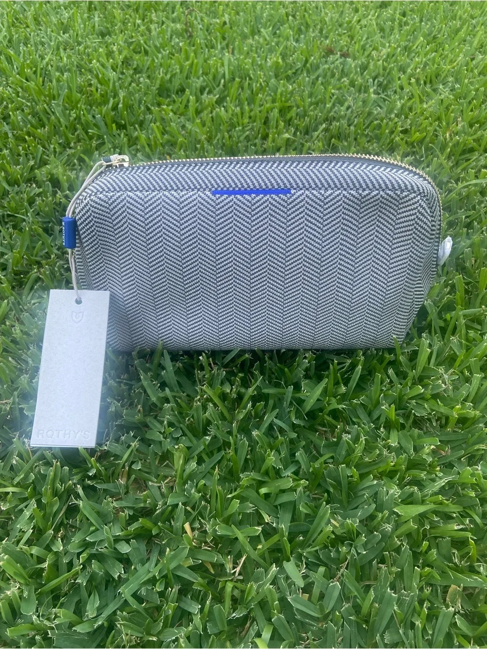 NWT Retired Rothy’s Universal Pouch in “Iron Herringbone” - Picture 2 of 11